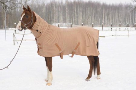 Odpocovací deka Horsea Highneck